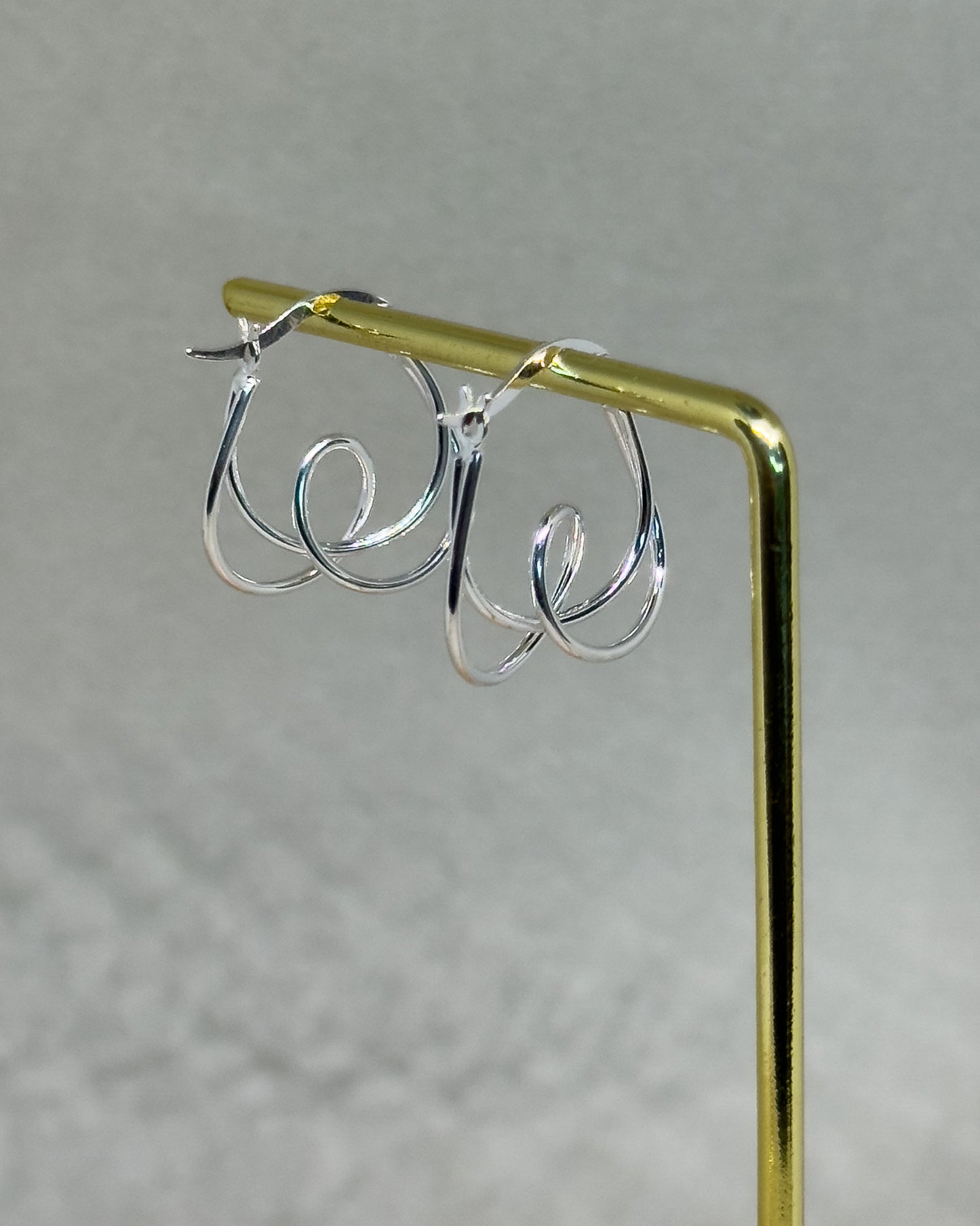 Tulip Knotted Hoop Earrings