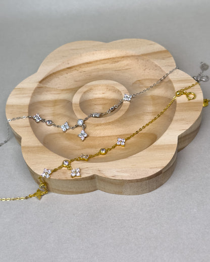 18K Gold Zircon Flower bracelet