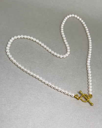 Pearl Star Front Closure Necklace