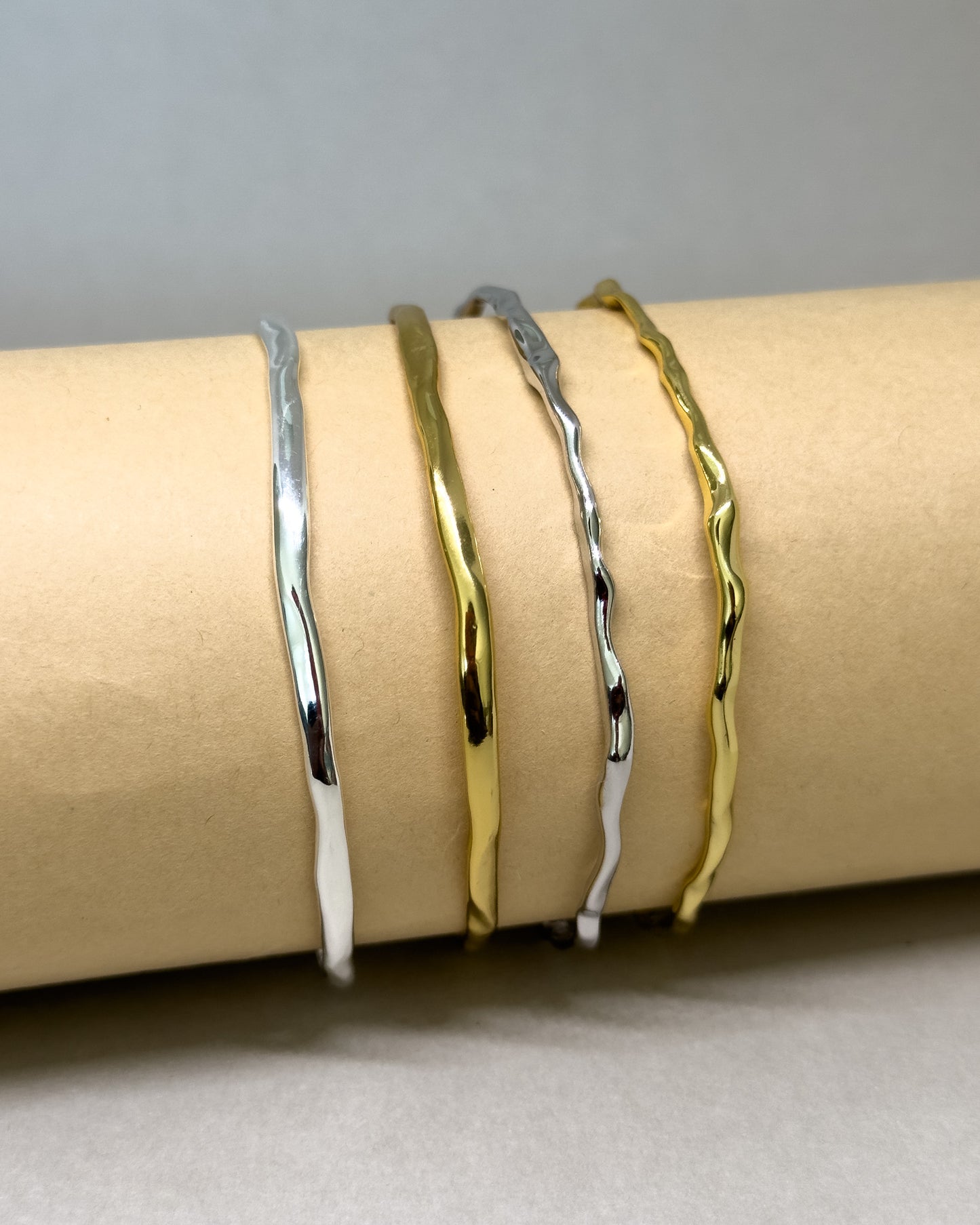 Ruga Small Textured Bangle