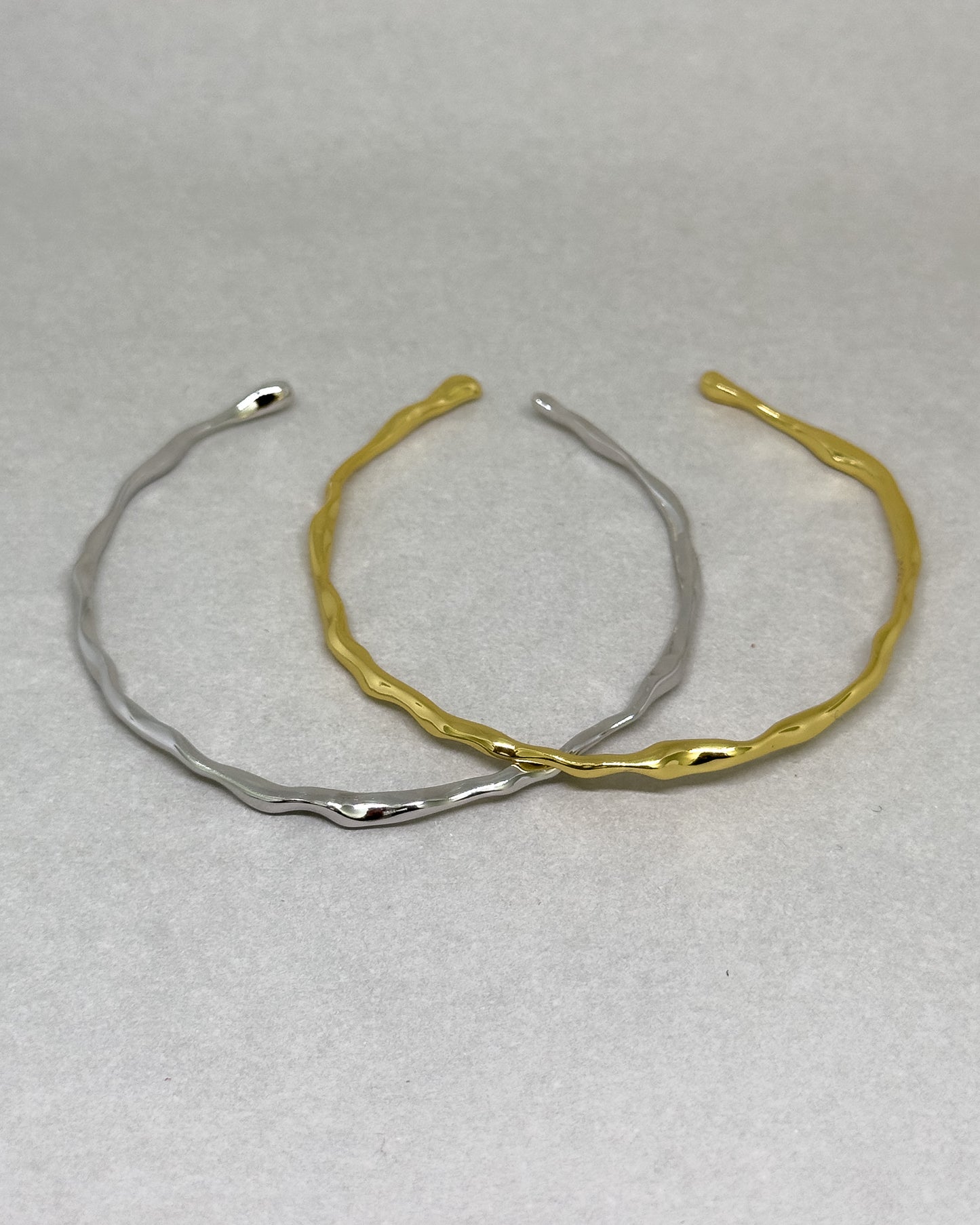 Ruga Small Textured Bangle