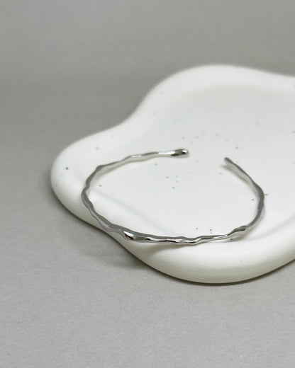 Ruga Small Textured Bangle