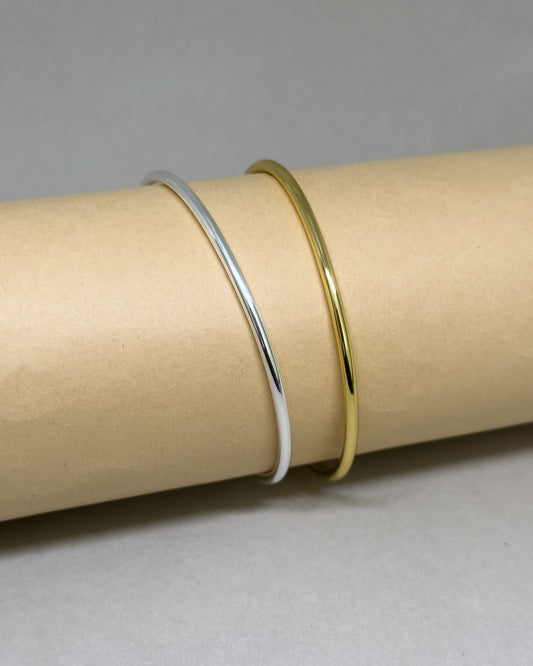Sora Simple Minimalist Bangle
