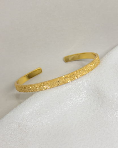 Bruna Gold Textured Bangle