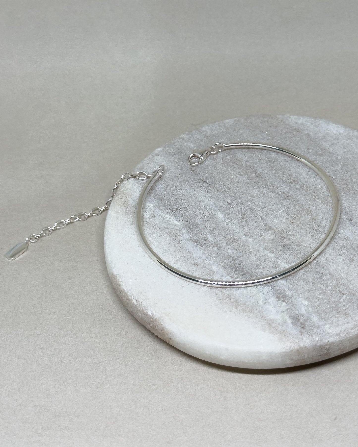 Nova Simple Silver Bangle