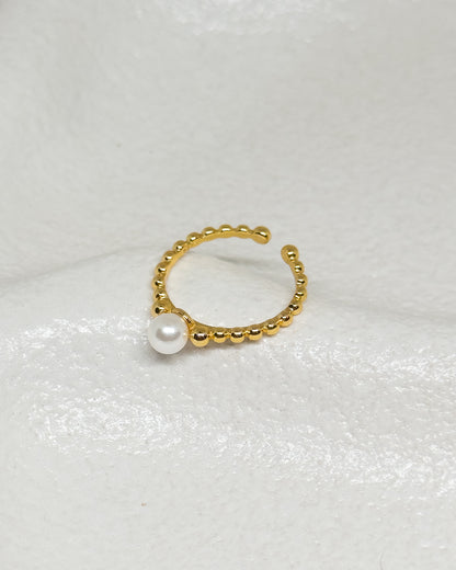Mermaid Whisper 14K Gold Pearl Ring