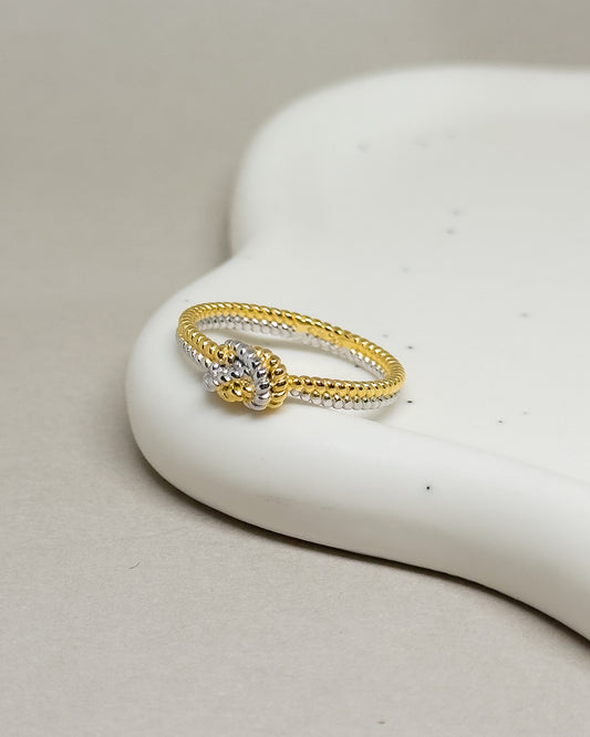 Twyn Two toned Knotted Rope Ring